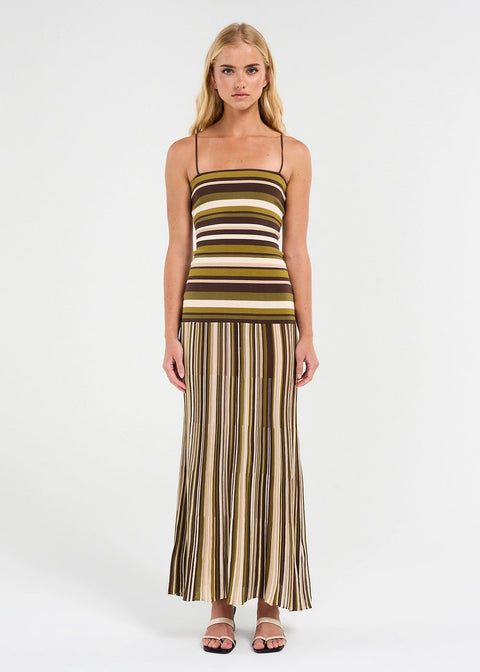 Essenia Kleid
