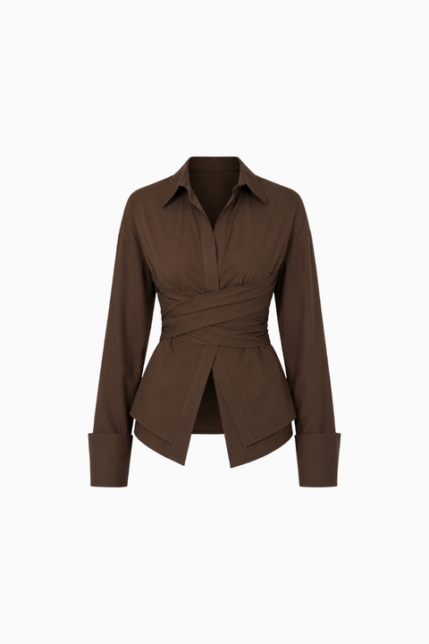 Camicia bianca incrociata con polsini allungati