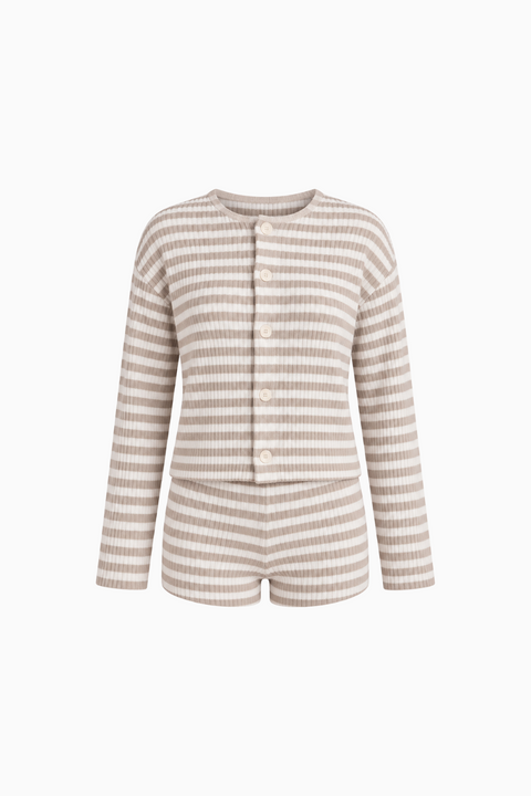 Ensemble gilet en maille rayée et short