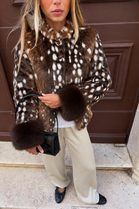Veste en fausse fourrure à motifs d'inspiration vintage