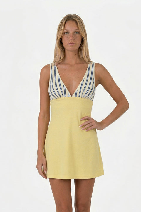 Vestido mini às riscas e amarelo, em patchwork, com decote em V profundo