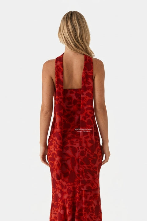 Robe longue colonne en satin rouge