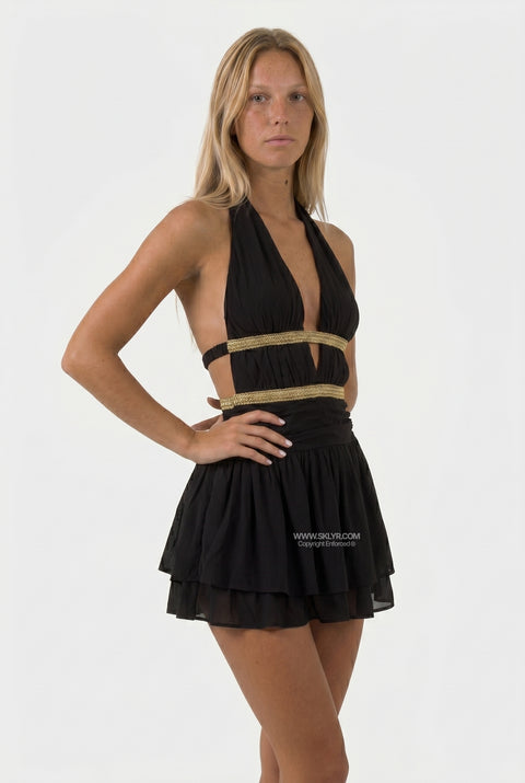 Robe courte dos nu avec découpes et imprimé coucher de soleil vibrant