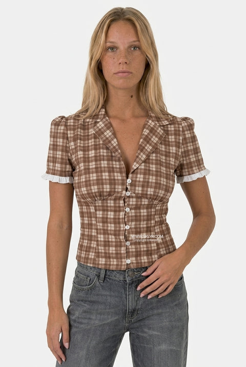 Top curto castanho aos quadrados Vichy
