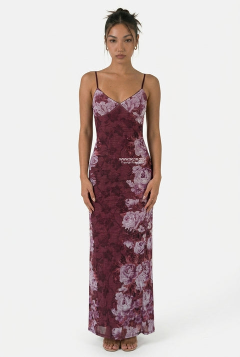 Maxikleid mit Blumenmuster in Burgund