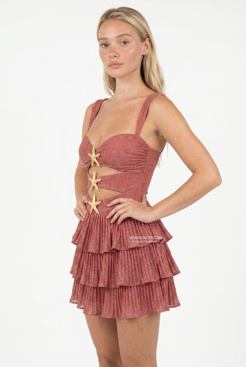 Rostrotes Minikleid mit Seestern-Ausschnitt und Rüschen