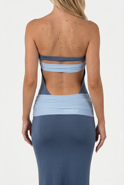 Marineblaues schulterfreies, fließendes Maxikleid
