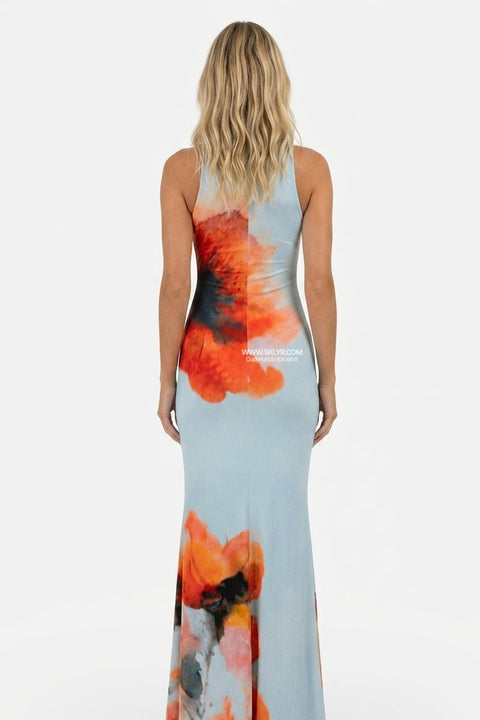 Vestido comprido azul-claro com estampado floral