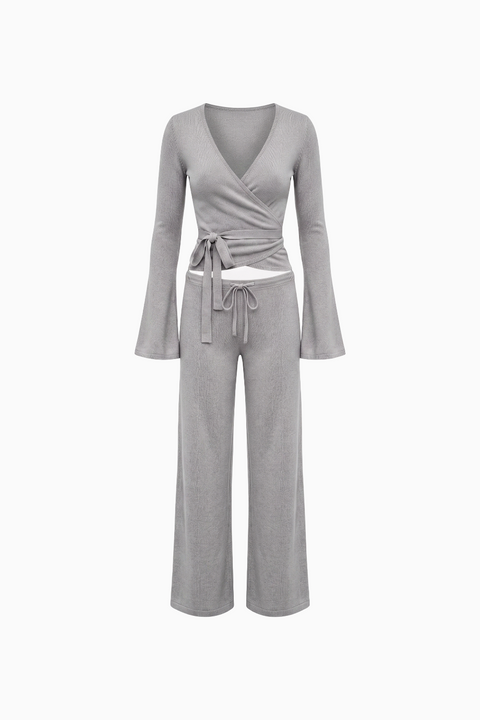 Ensemble de salon tricot côtelé : haut cache-cœur et pantalon large