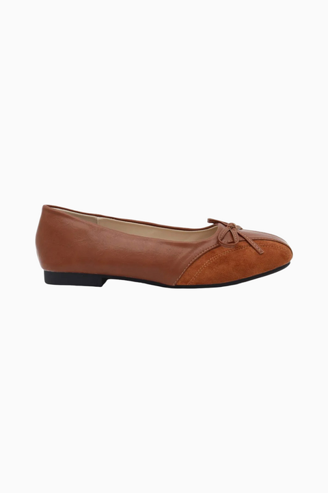 Sabrinas de camurça castanho-chocolate com laço