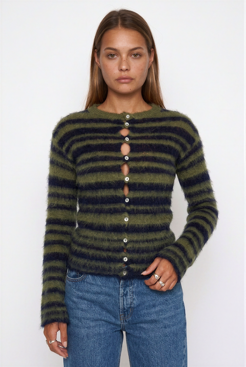 Cardigan morbido a righe con maniche lunghe