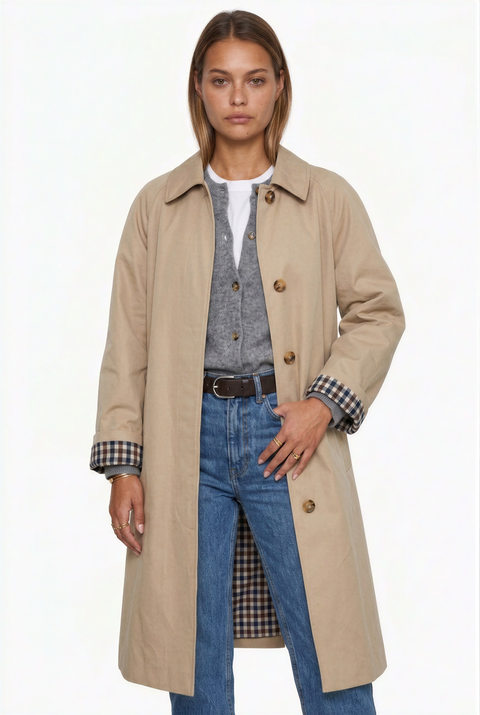 Cappotto classico beige monopetto con polsini a quadri