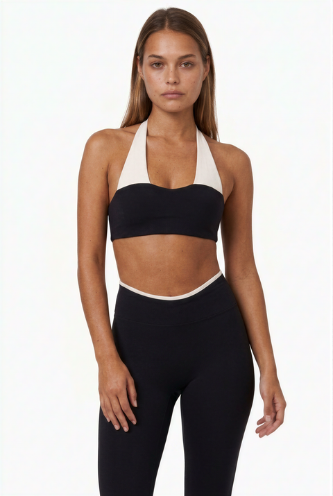 Completo sportivo halter a blocchi di colore
