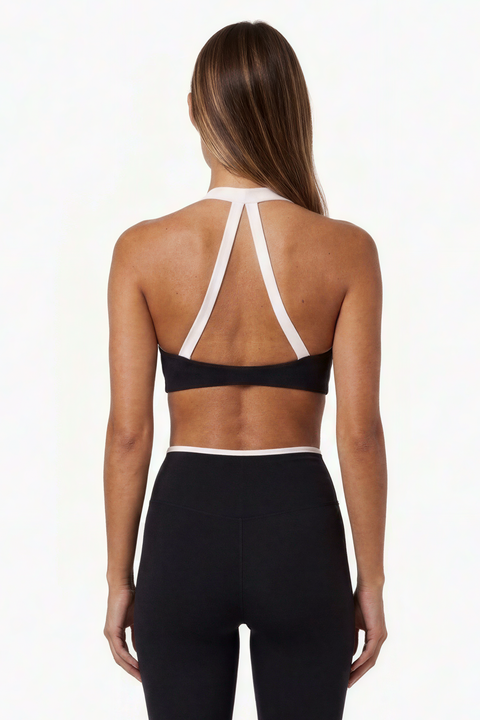 Completo sportivo halter a blocchi di colore