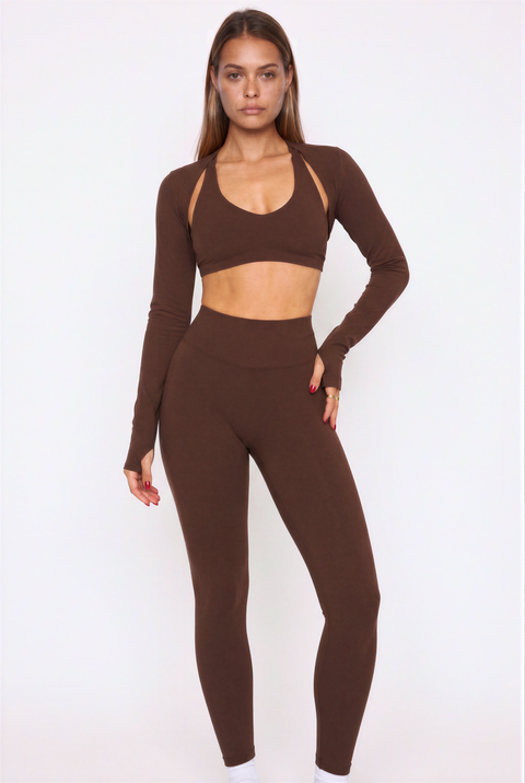 Completo sportivo a strati con bolero