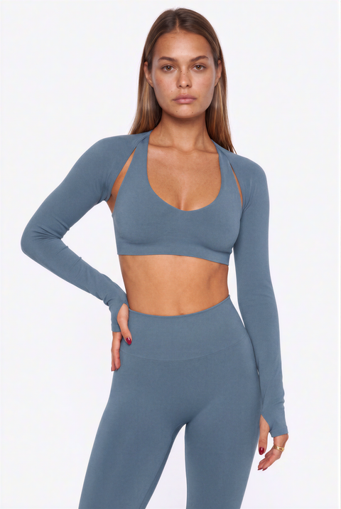 Completo sportivo a strati con bolero