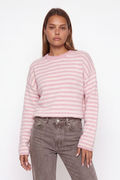 Maglione oversize in maglia a righe con girocollo