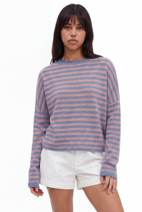 Pull-over ras-du-cou en tricot rayé douillet